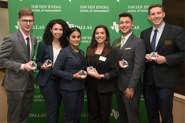 group of Professional Sales student award winners
