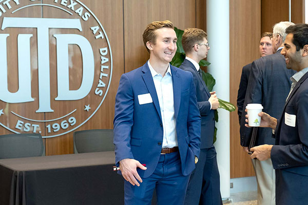 students networking before the 2019 Sales Leadership Summit at UT Dallas