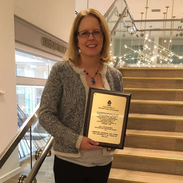 JSOM Faculty Member Earns Accounting Educator of the Year Award