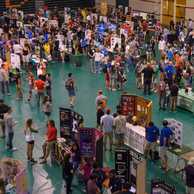 Reverse Career Fairs: All you need to know