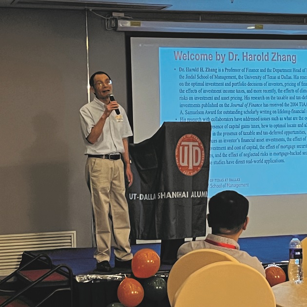 Jindal School Faculty and Students Gather in Shanghai