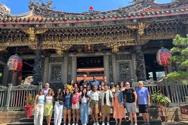Cultural Visit - Longshan Temple