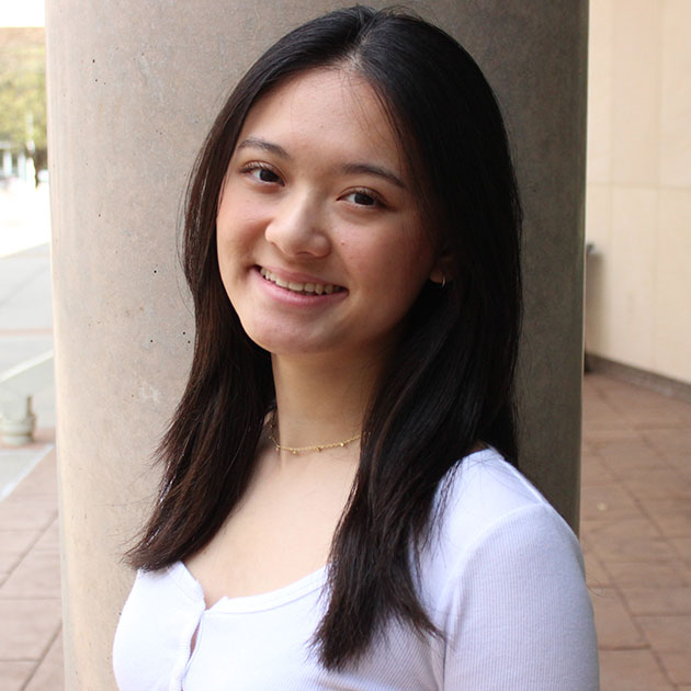 JSOM Global Business Student Ivy Nguyen