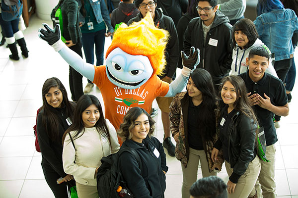 Dallas high school students learning how to whoosh with Temoc