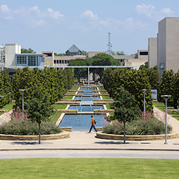 UT Dallas reflecting pools on campus