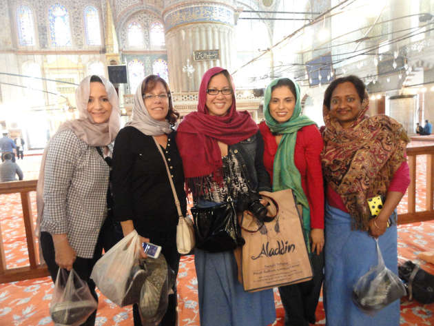 JSOM business women in the Blue Mosque