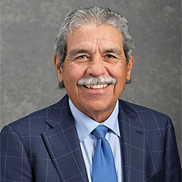 Dr. Michael Hinojosa