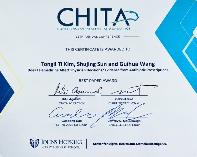 Photo of the CHITA 2023 Best Paper Award